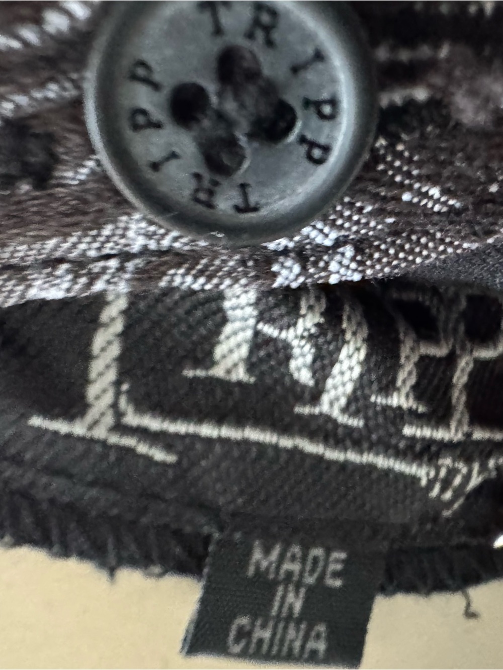 Tripp NYC Black and Gray Lace-Up Skull Print Bustier Cami - Picture 5 of 8